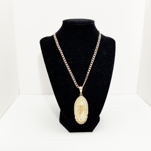 14K Gold Plated Virgen de Guadalupe necklace - Picture 3 of 6